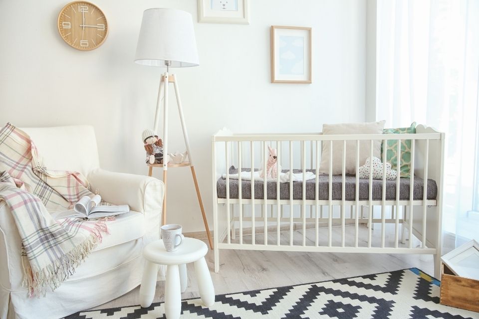 Comment choisir la chambre bébé idéale avec un budget maîtrisé (sans sacrifier la qualité ni le style)